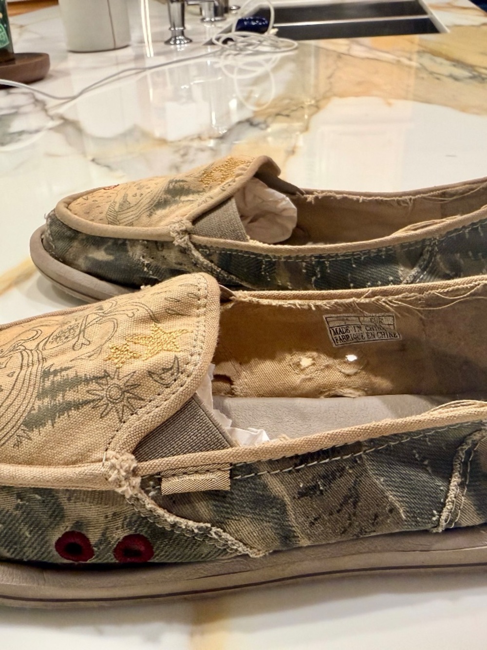 Sanuk Women's Scribble Sidewalk Surfer shoes Sz 7 M - Picture 7 of 10